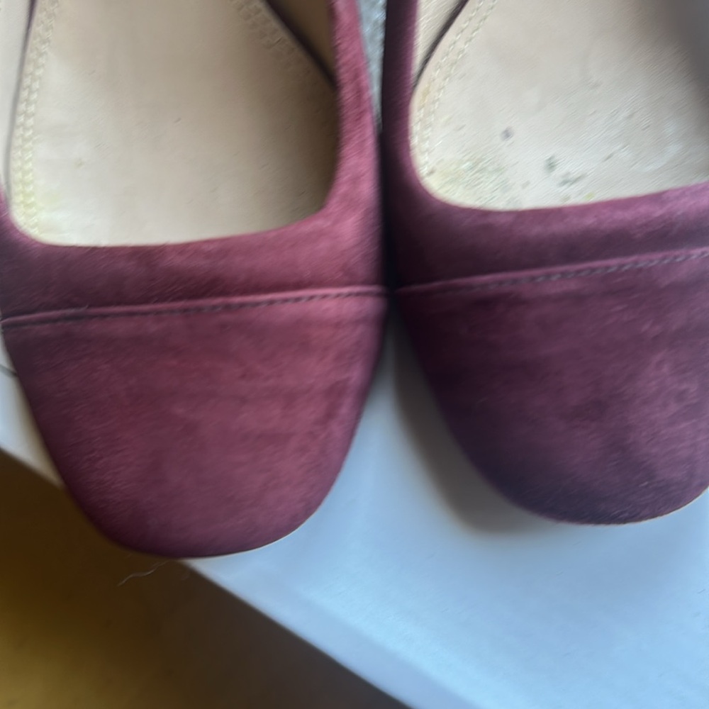 Tory Burch burgundy suede 1.5 inch mirror heel, very good condition. - Picture 3 of 6